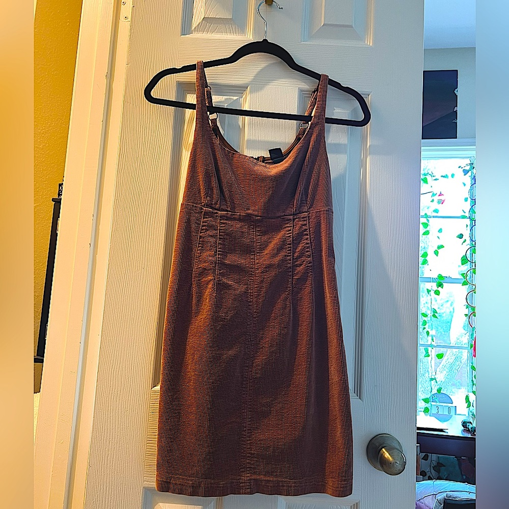 Small size brown color short casual dress